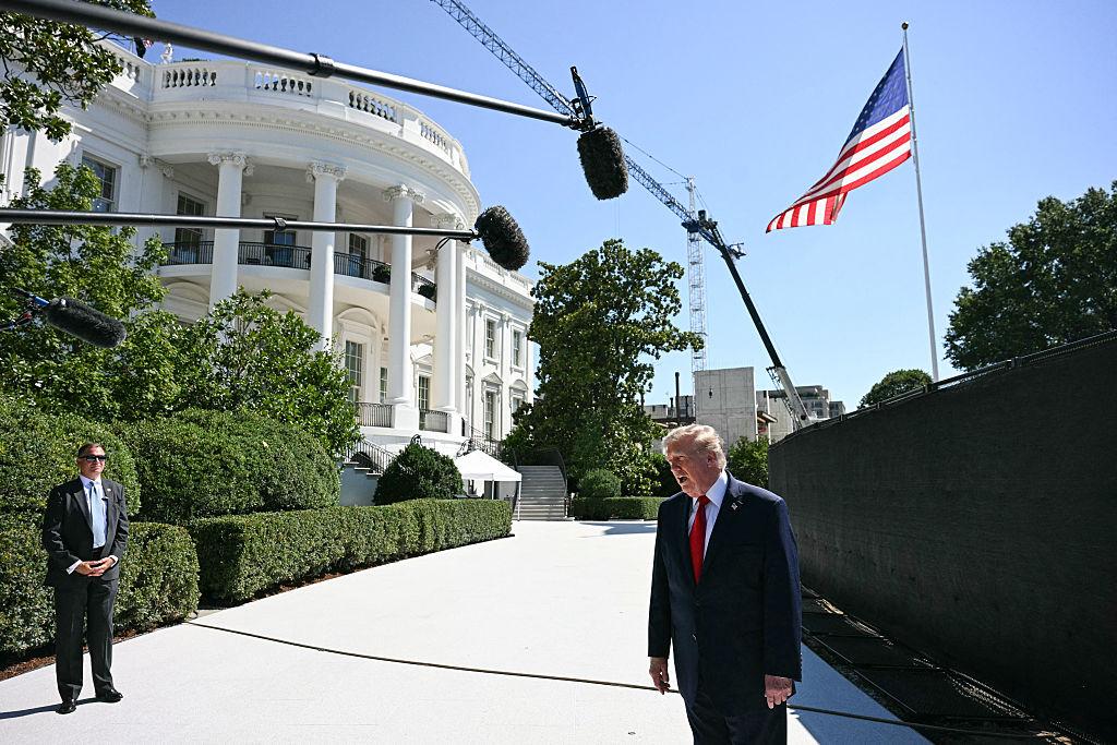 White House Blocks CNN From Air Force One Trip in Latest Media Access Dispute