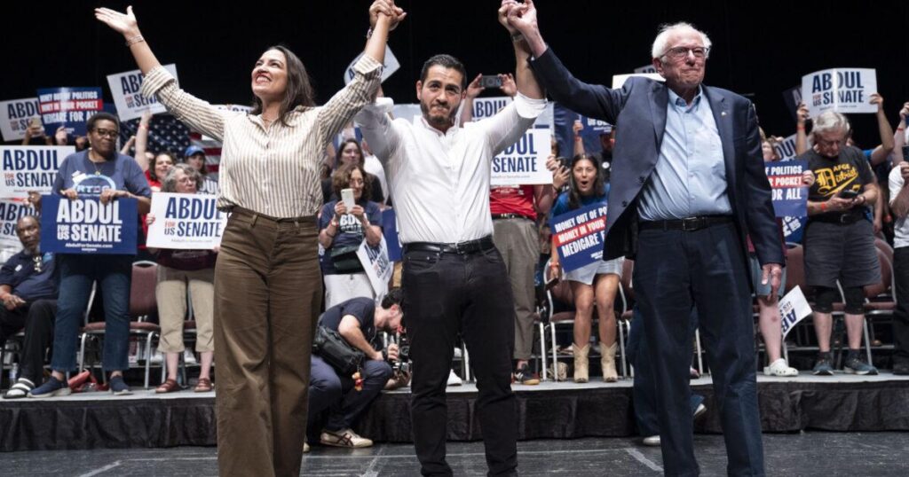 Democrats Face Cash Shortage as 2026 Midterm Spending Race Intensifies