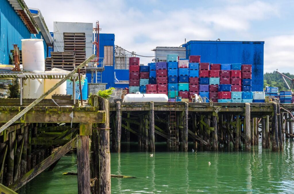 Oregon Seafood Plant Fire Prompts Evacuations as Officials Investigate Ammonia Risk